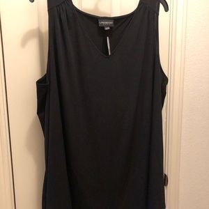 black swing tank